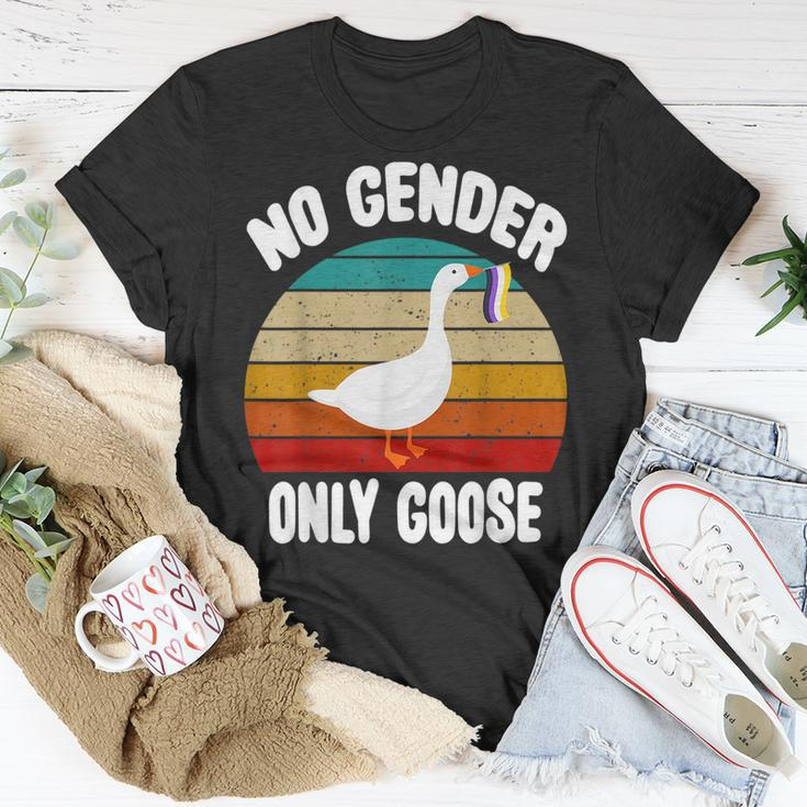 No Gender Only Goose Cute Animal Love Retro Lgbt Pride Month Unisex T-Shirt Unique Gifts