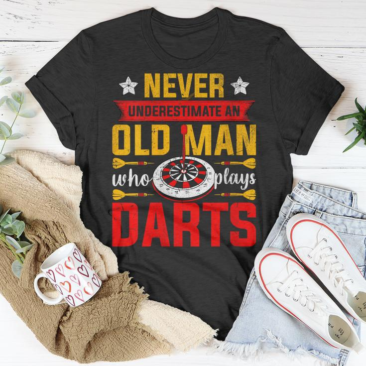 Old Dart Never Underestimate An Old Man Who Plays Darts T-Shirt Funny Gifts