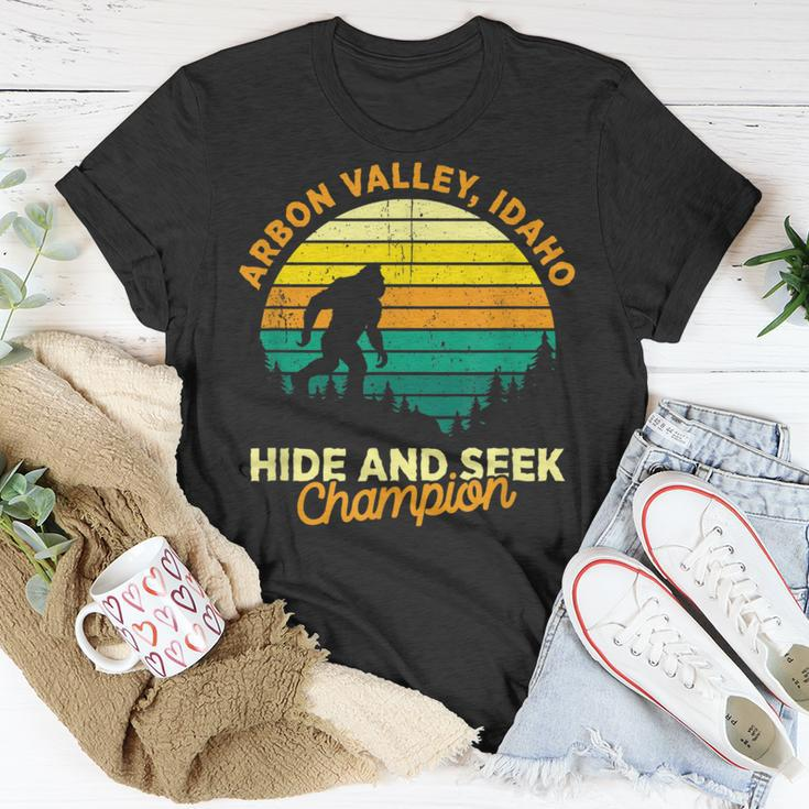 Retro Arbon Valley Idaho Big Foot Souvenir T-Shirt Unique Gifts