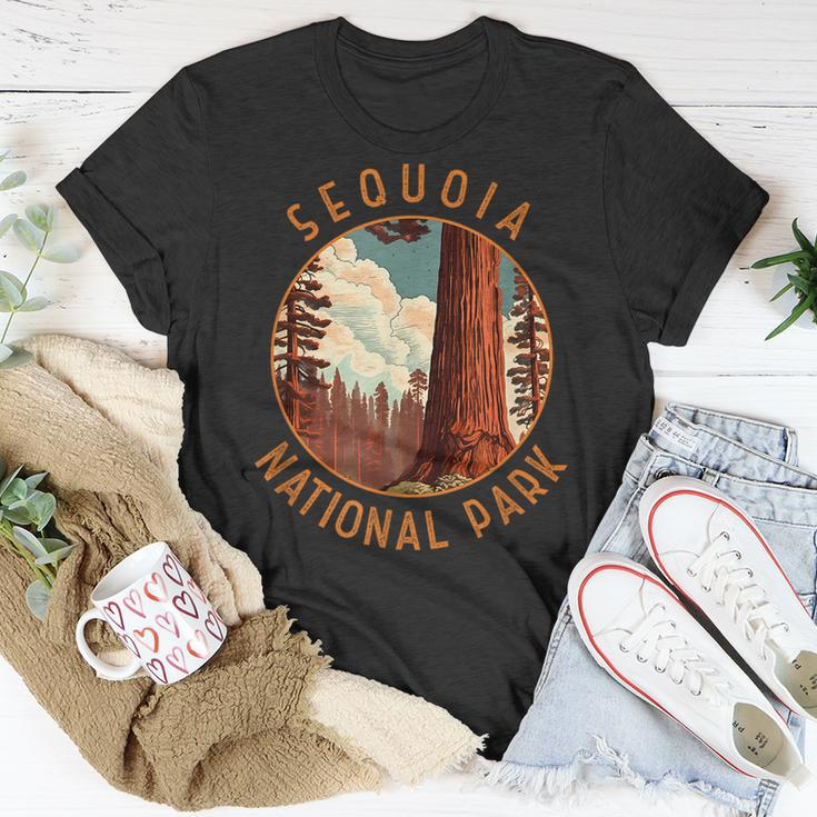 Sequoia National Park Illustration Distressed Circle T-Shirt Funny Gifts
