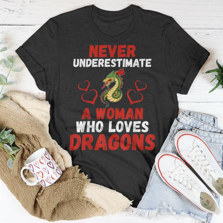 Never Underestimate Love Dragons Graphic T-Shirt Funny Gifts