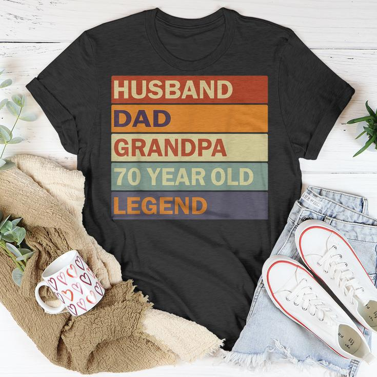 Vintage 70Th Birthday Saying For 70 Year Old Dad And Grandpa Gift For Mens Unisex T-Shirt Funny Gifts