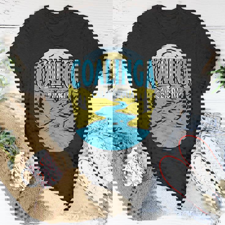 Vintage Coalinga California River Valley Souvenir Print T-Shirt Unique Gifts