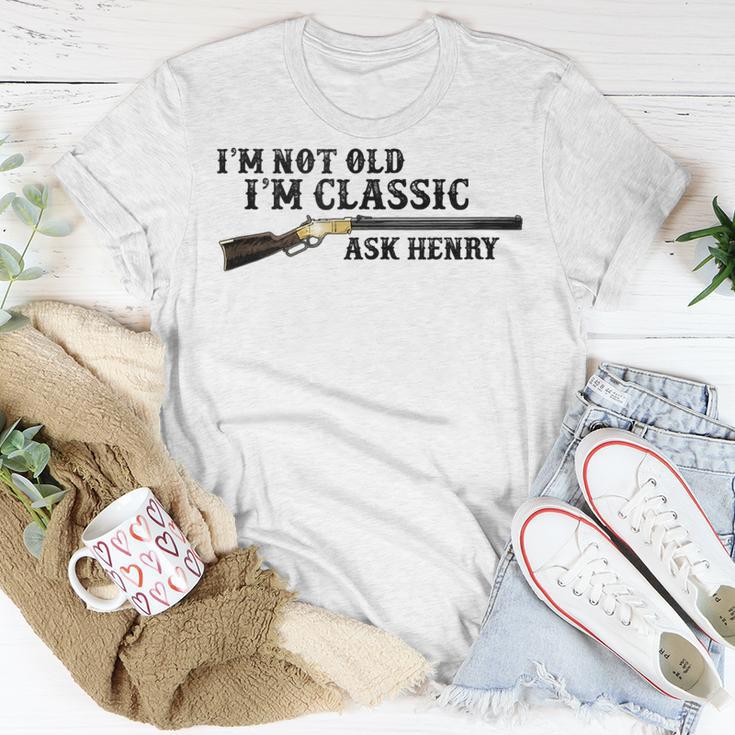 Classic Henry Lever Action Rifle - For Gun Enthusiasts Unisex T-Shirt ...