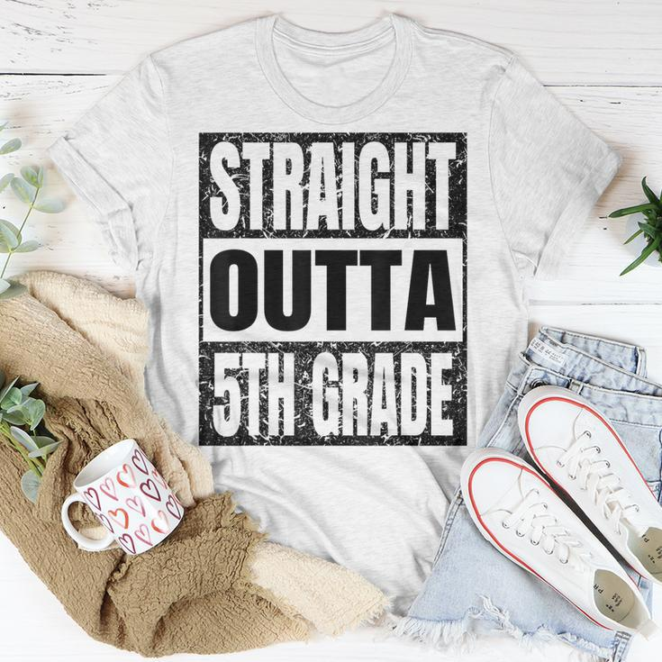 Straight Outta 5Th Grade Graduation Gifts Grad Class 2023 Unisex T-Shirt Unique Gifts