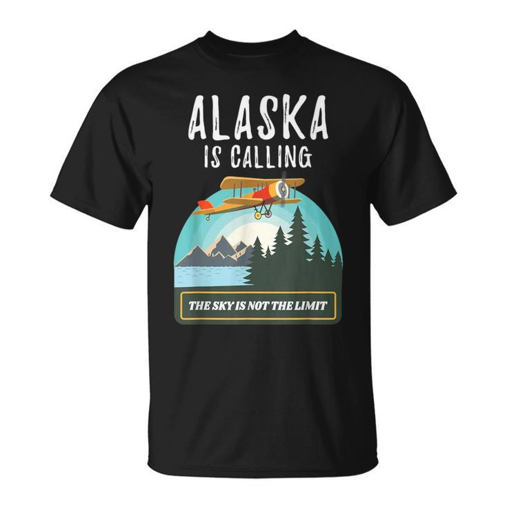Alaska Mountain Retro Vintage Plane Bush Flying Pilot T-Shirt