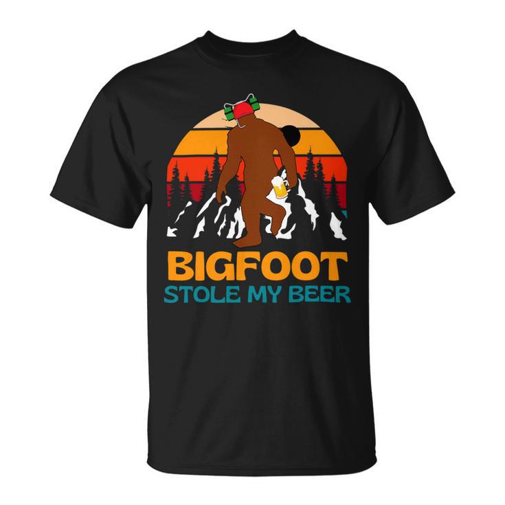 Beer Bigfoot Stole My Beer Funny Yeti Sasquatch Drinking Retro Unisex T-Shirt