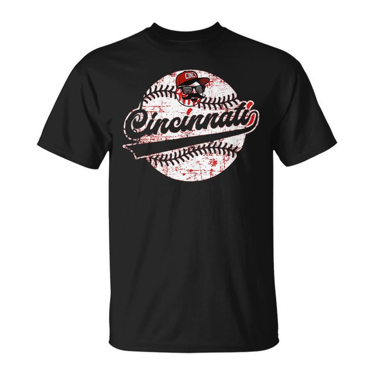 Cincinnati Baseball Heart Distressed Vintage Baseball Fans  Unisex T-Shirt