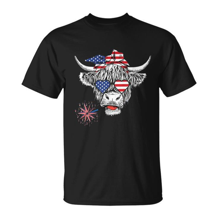 Cow Usa Flag 4Th Of July Patriotic Heifer Highland Cow Lover  Unisex T-Shirt