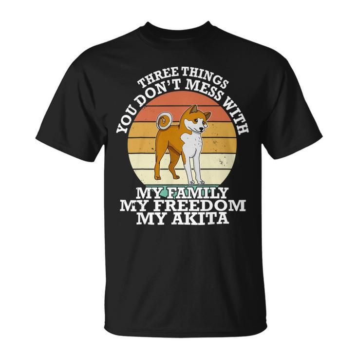 Dog Akita Mom Dog Sayings Breeder 63 Unisex T-Shirt