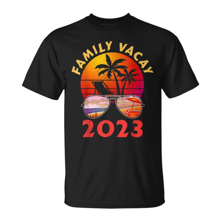 Family Vacay 2023 Retro Sunset Beach Trip Vacation Matching  Unisex T-Shirt