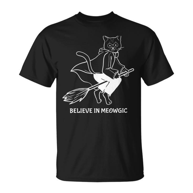 Funny Halloween Cat Magic Magic Funny Gifts Unisex T-Shirt