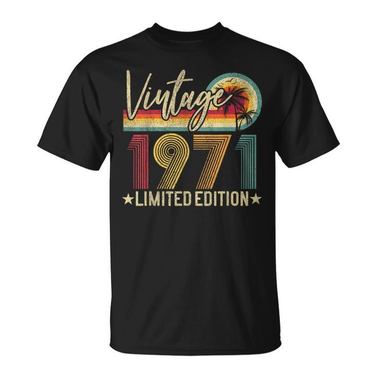 Limited Edition 1971 51St Birthday 51 Years Old Vintage T-Shirt