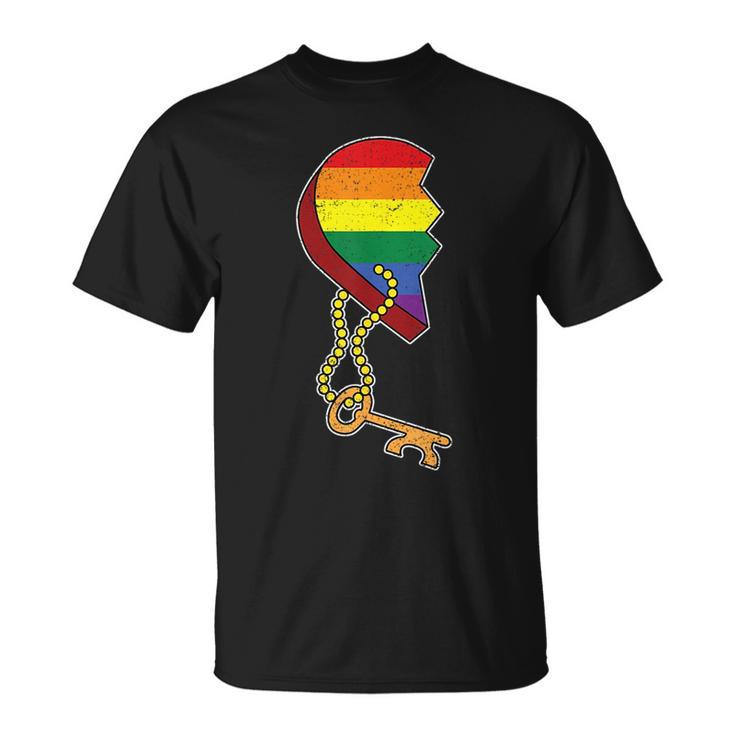 Matching Half Heart Gay Pride Lgbt-Q Flag Couple Lock Love Long Sleeve  T-Shirt T-Shirt