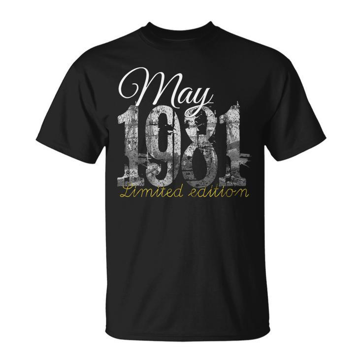 May 1981  40 Year Old  1981 40Th Birthday Gift Unisex T-Shirt