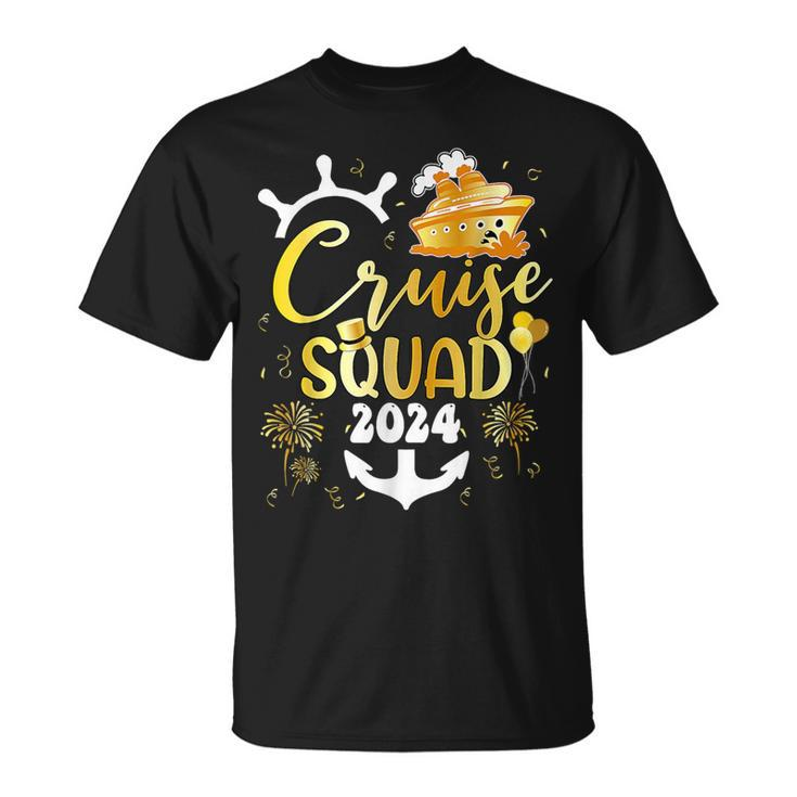 New Year Cruise Squad 2024 Nye Party Family Vacation Trip T-Shirt