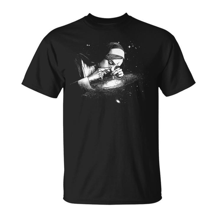 Nun Smoking Dark Style T-Shirt