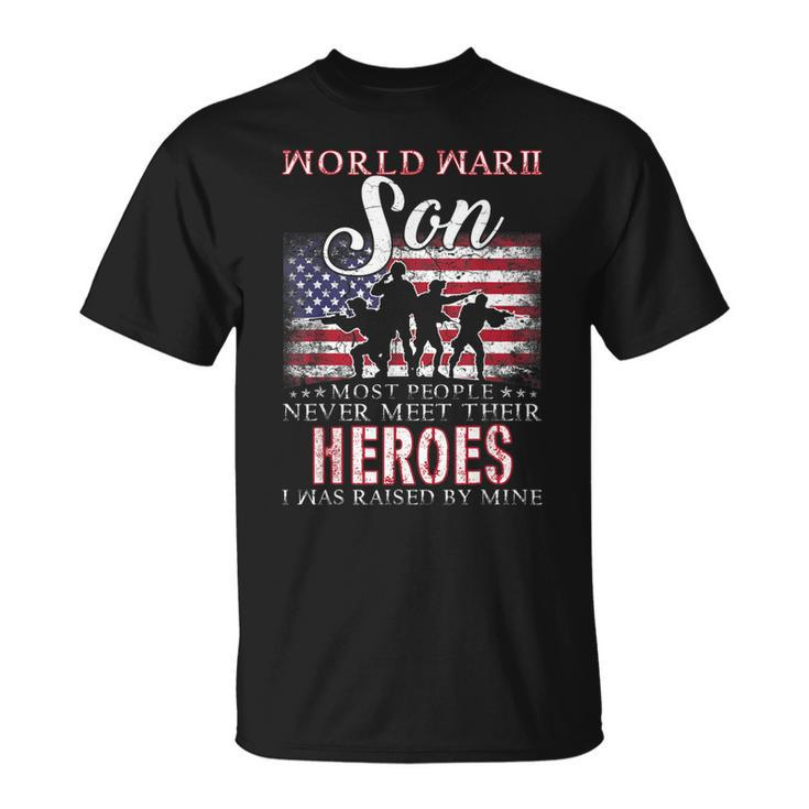 Proud World War 2 Veteran Son Ww2 Grandchild Gifts  Unisex T-Shirt
