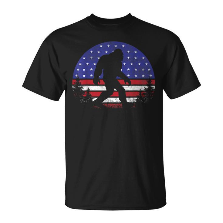 Retro Bigfoot American Flag 4Th Of July Sasquatch Patriotic  Unisex T-Shirt
