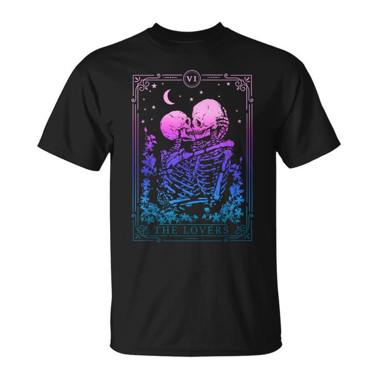 Tarot Card Kissing Skeleton Lovers Skull Bones Horror Goth Tarot T-Shirt