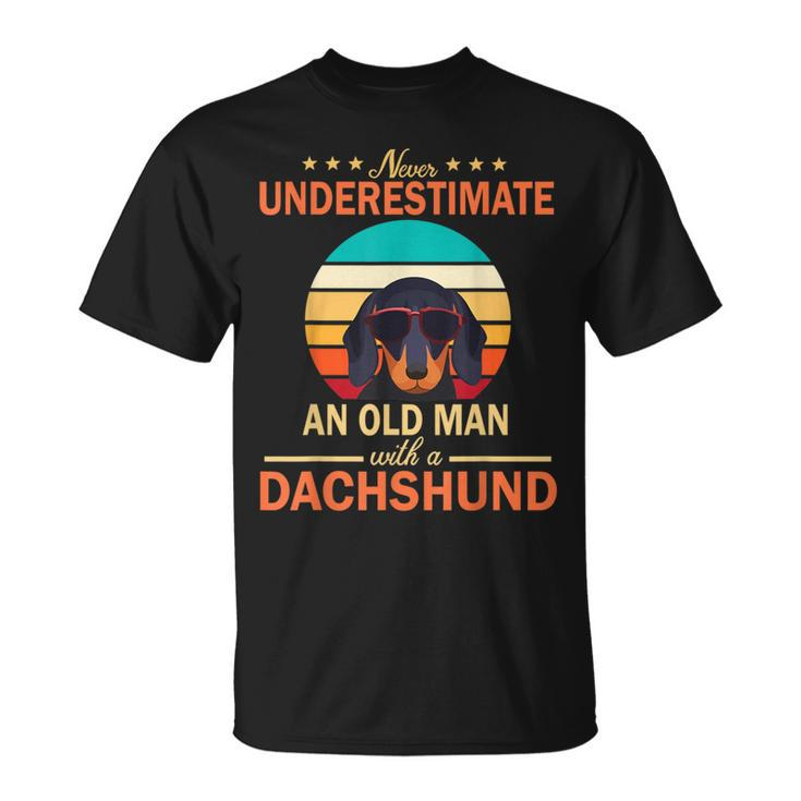 Never Underestimate An Old Man With A Dachshund Dogs Father T-Shirt