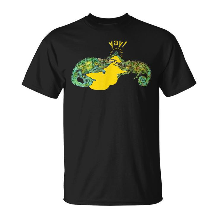 Yay High-Fiving Jackson Chameleons Awesome Animal T-Shirt