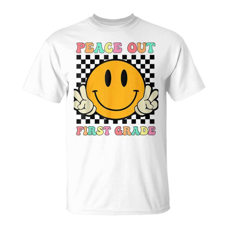 Hippie Smile Face Peace Out First 1St Grade Class Of 2023  Unisex T-Shirt
