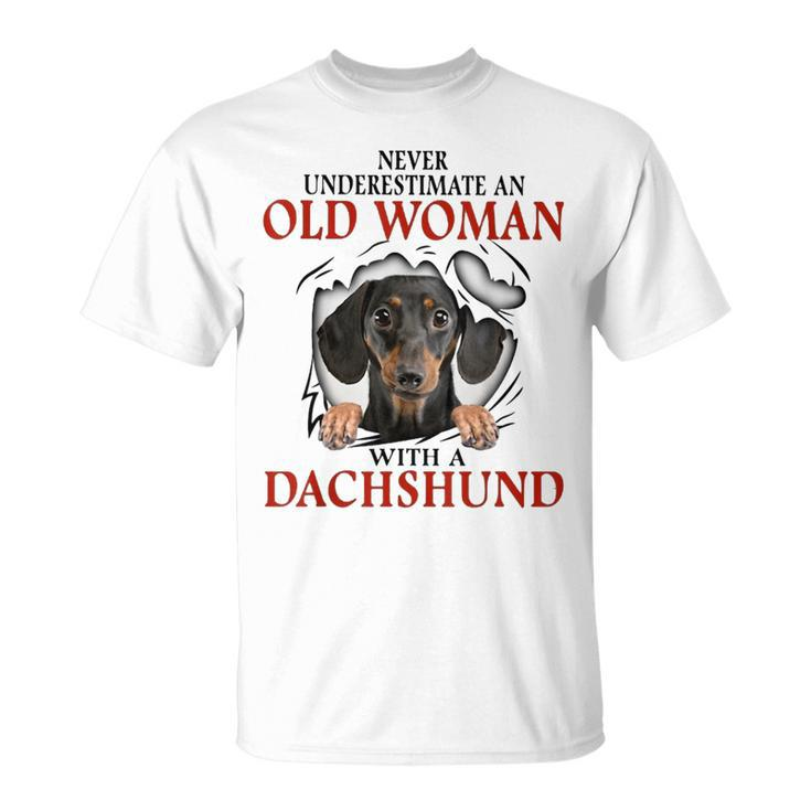 Never Underestimate An Old Woman With A Dachshund Unisex T-Shirt