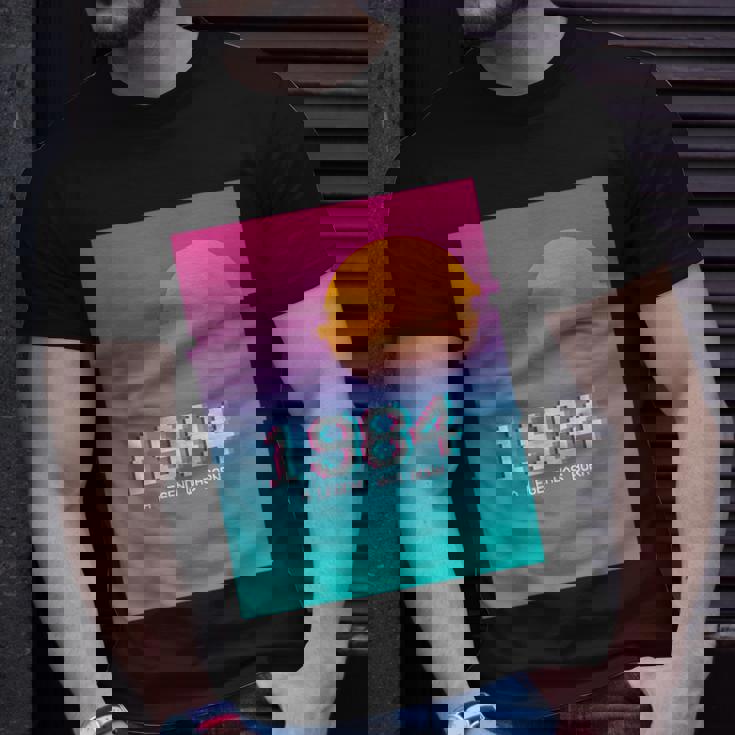 1984 Birthday Legend I Vhs Glitch Vaporwave 80S Retro T-Shirt Gifts for Him