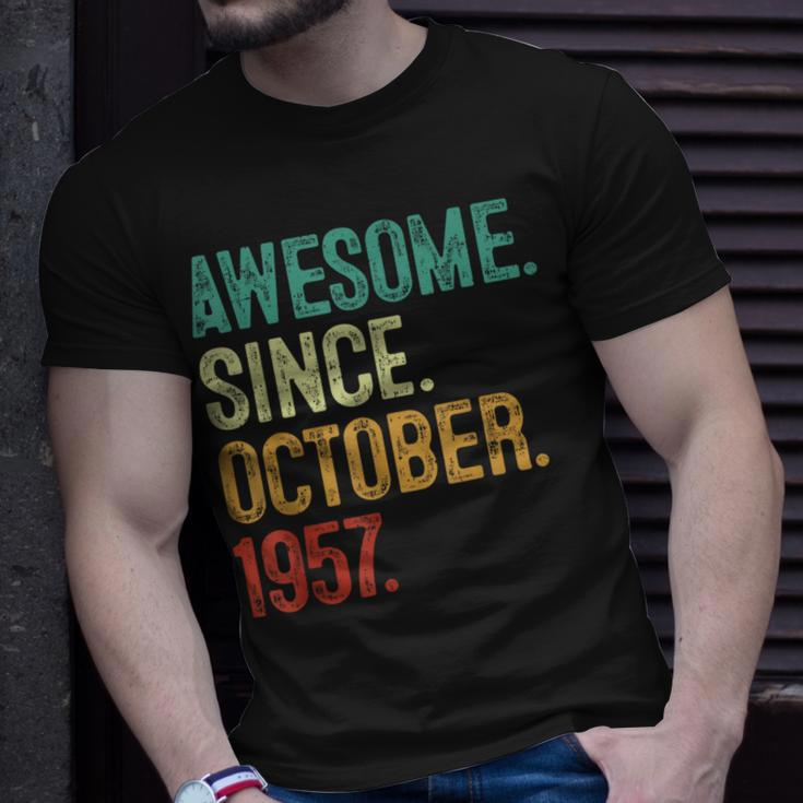 66 Year Old Awesome Since October 1957 66Th Birthday T-Shirt Gifts for Him