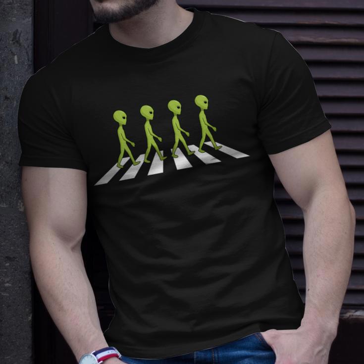 Aliens Crossing Walking Road T-Shirt | Mazezy