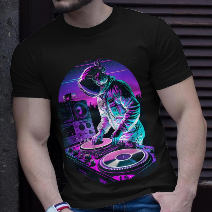 Astronaut Dj Djing In Space Edm Cool Graphic Vaporwave T-Shirt Gifts for Him