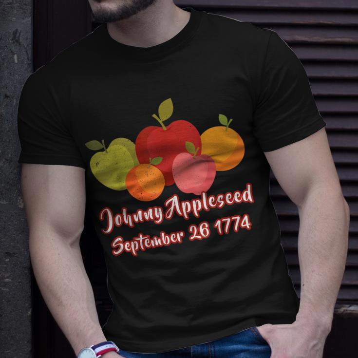 Distressed Johnny Appleseed Apple Picking Orchard Farming T-Shirt Gifts for Him