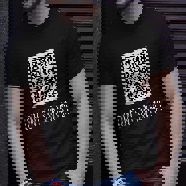 Don't Scan Me Qr Scan Code Joke T-Shirt | Mazezy