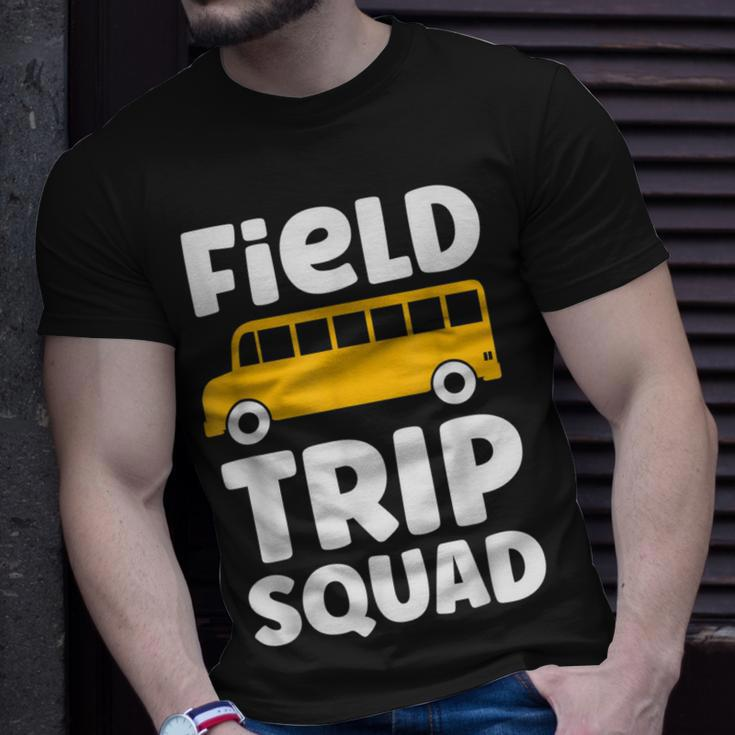 Field Trip Squad School Bus Field Day Vibes 2023 T-Shirt Gifts for Him
