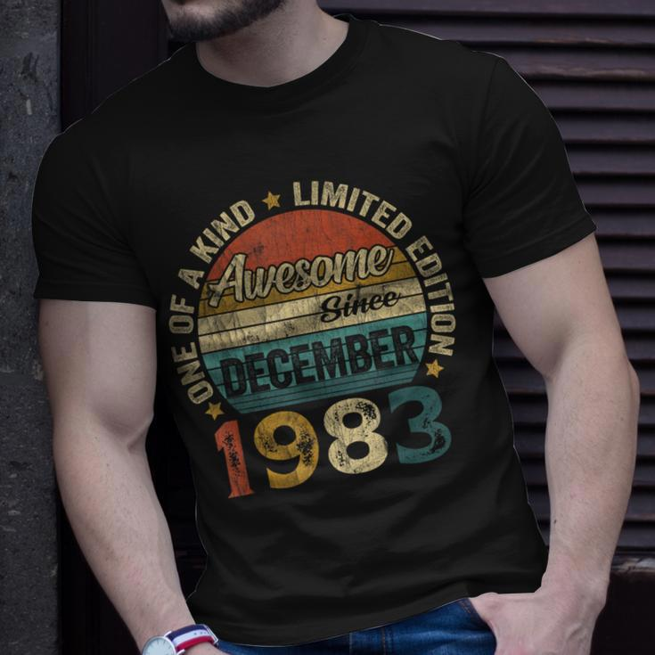 40 Years Old December 1983 Vintage 40Th Birthday T-Shirt Gifts for Him