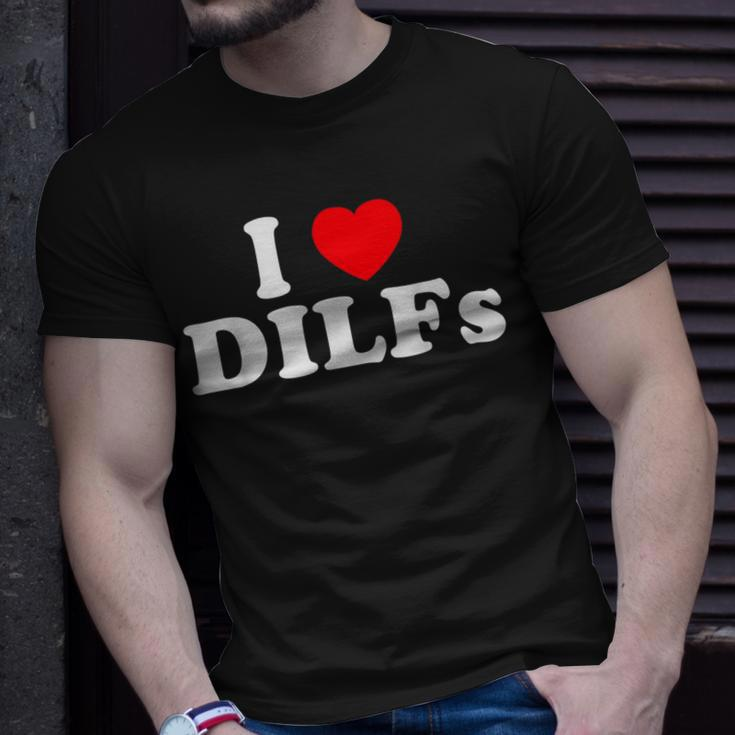 I Love Dilfs I Heart Dilfs Red Heart Cool T-Shirt Gifts for Him