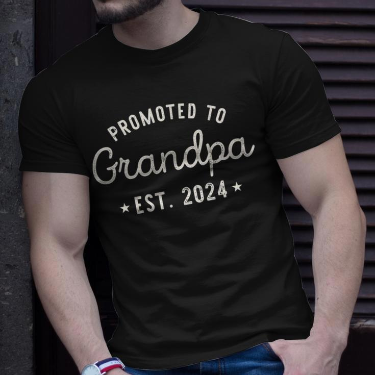 Grandpa Est 2024 For Fathers Day Soon To Be Grandpa 2024 Unisex T-Shirt Gifts for Him