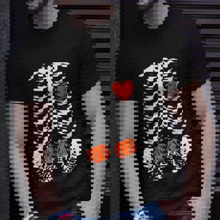 Halloween Twin Pregnant Skeleton Twins Baby Xray Rib Cage T-Shirt Gifts for Him