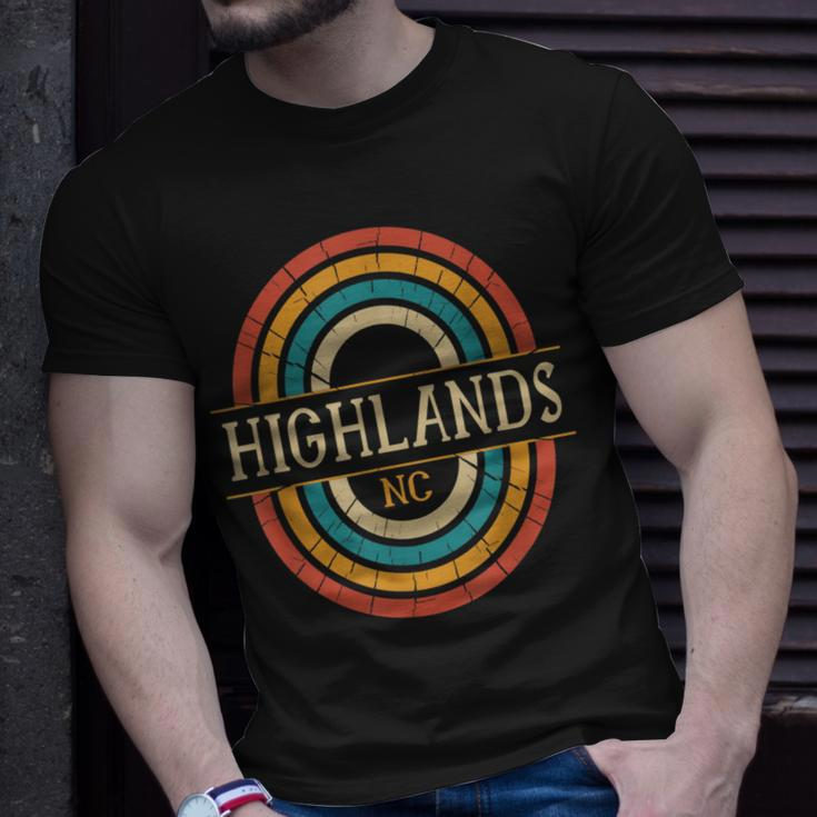 Highlands North Carolina Vintage Nc Distressed 70S 80S Retro T-Shirt Gifts for Him