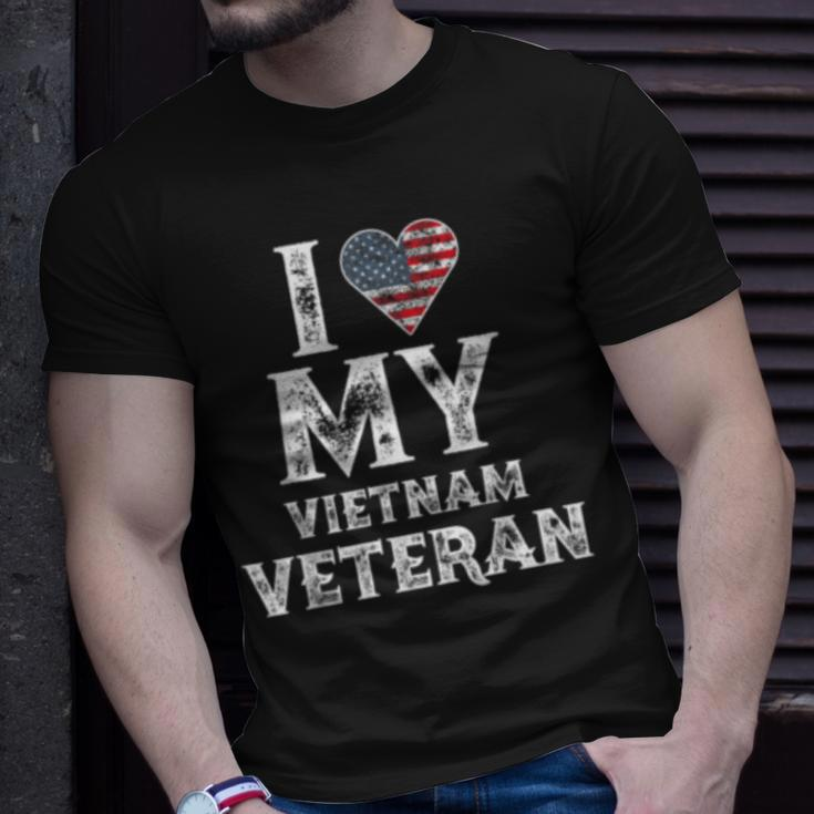 I Love My Vietnam Veteran Vintage Veterans Day Gift Unisex T-Shirt Gifts for Him
