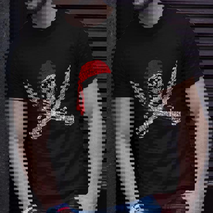 Jolly Roger Pirate Skull And Cutlasses Flag Distressed T-Shirt Gifts for Him