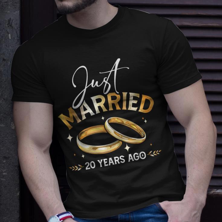 Just Married 20 Years Ago Happy Wedding Anniversary Couple T-Shirt | Mazezy