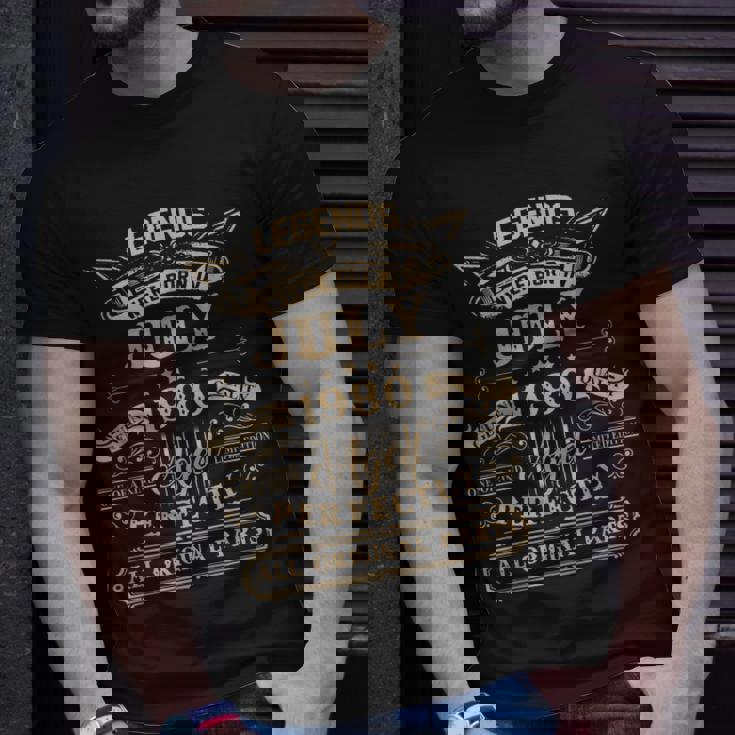 Legends Were Born In July 1980 43 Year Old Birthday Gifts Unisex T-Shirt Gifts for Him