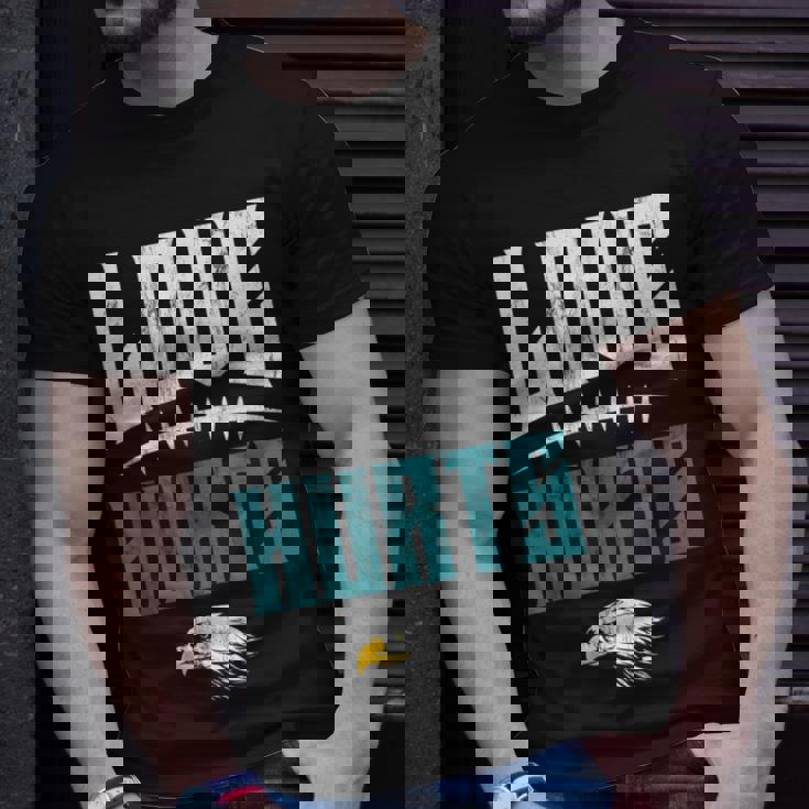 Love Hurts Eagles Distressed T-Shirt Gifts for Him