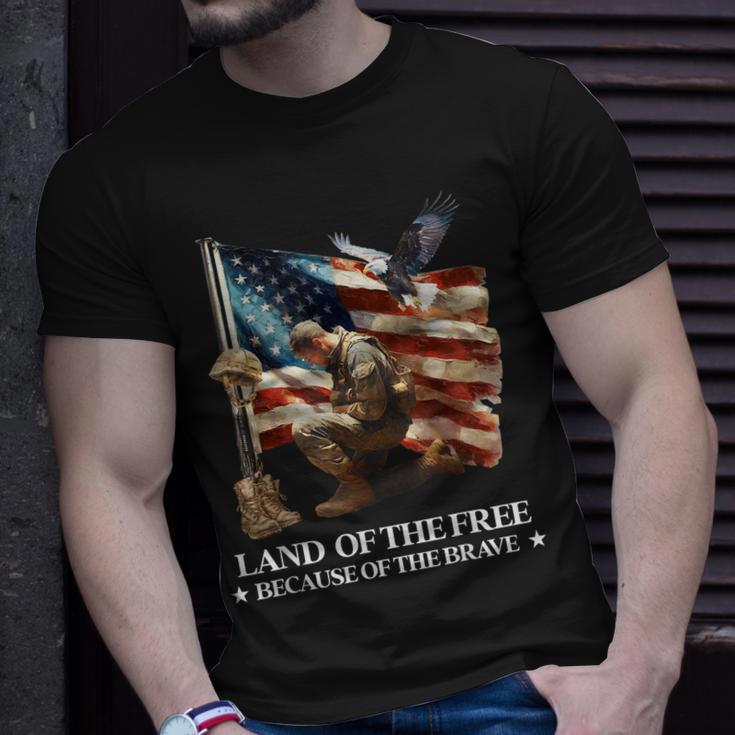 Memorial Day Land Of Free Because Of Brave Veterans American Unisex T-Shirt Gifts for Him