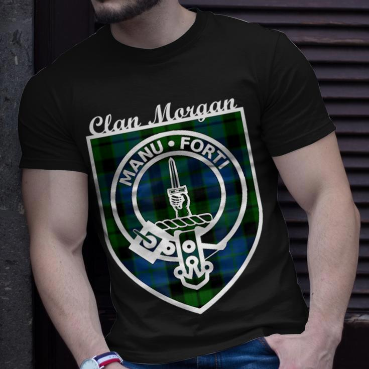 Morgan Surname Last Name Scottish Clan Tartan Badge Crest Funny Last Name Designs Funny Gifts Unisex T-Shirt Gifts for Him