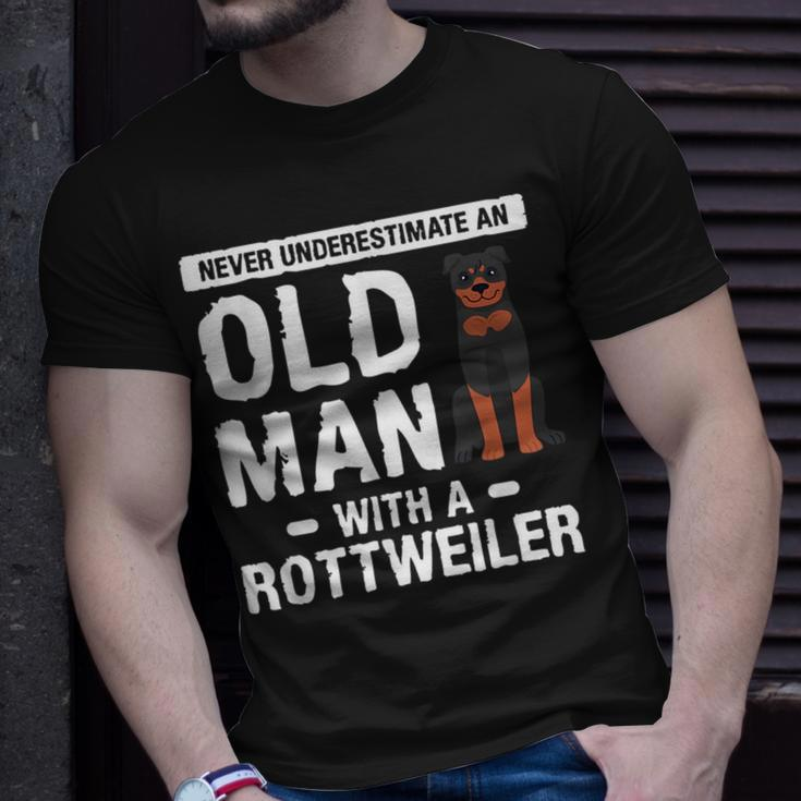 Never Underestimate An Old Man With A Rottweiler Dog Lover Unisex T-Shirt Gifts for Him