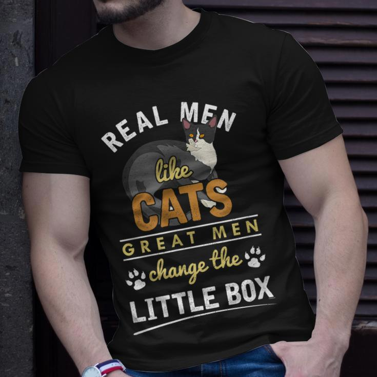 Real Men Like Cats Pets Cat Dad FunnyUnisex T-Shirt Gifts for Him
