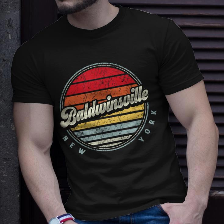 Retro Baldwinsville Home State Cool 70S Style Sunset T-Shirt Gifts for Him